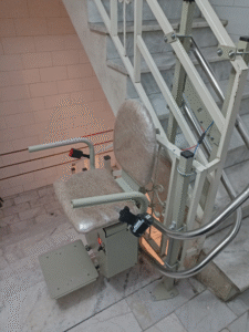 خرید بالابرپله مدل منحنی